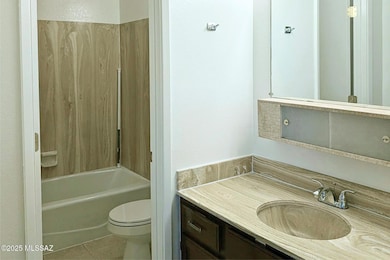 2625 N Alvernon Way unit F4, Tucson, AZ 85712 - photo 7
