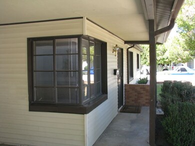 Corner Window