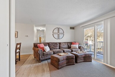 9 Silver Hill Ln unit 23, Natick, MA 01760 - photo 3