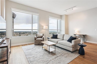 1100 Girod St unit PHF, New Orleans, LA 70113 - photo 4