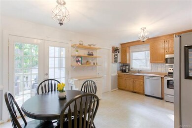 Spacious Eat-In Kitchen