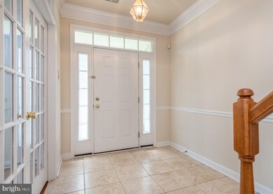 741 Collington Ct, Woodbridge, VA 22191 - photo 2