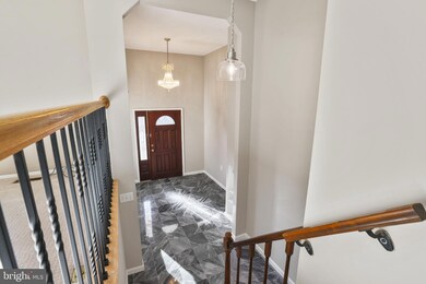 10622 Cavalcade St, Great Falls, VA 22066 - photo 2