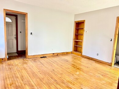 132 Comins Pond Rd unit B, Warren, MA 01083 - photo 2