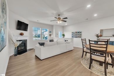 10 Leander Dr, Greer, SC 29651 - photo 7