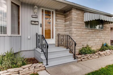 04 Exterior Front Entry