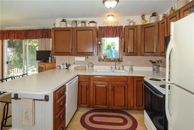 12 Crescent Ln, Wells, ME 04090 - photo 3