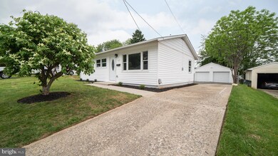 317 Queen St, Frederick, MD 21701 - photo 2