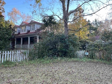 View of front of home with covered porch