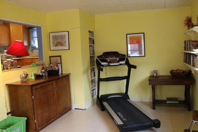 Family / Flex Room