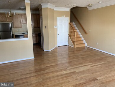 8214 Barrington Ct, Severn, MD 21144 - photo 3