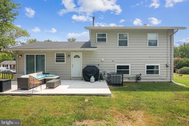 6604 Calmos St, Capitol Heights, MD 20743 - photo 5