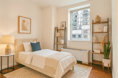 1600 Broadway on the Square Condominium unit 17A, New York, NY 10019 - photo 6