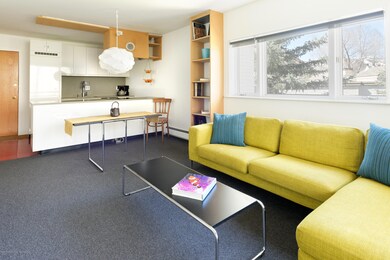Kitchen/Living
