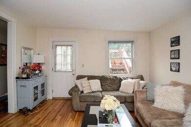 546 E 8th St unit 2, Boston, MA 02127 - photo 3