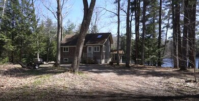 78 Old Falls Pond Road Cottage