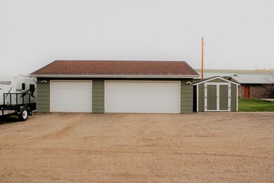 3 stall plus shed