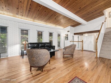 3843 Lizette Ln, Glenview, IL 60026 - photo 6