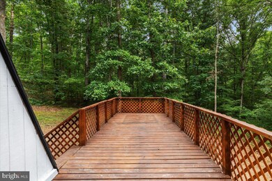 325 Tall Pine Ln, Gerrardstown, WV 25420 - photo 5