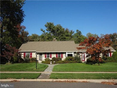 51 Oak Dr, Lansdale, PA 19446 - photo 2