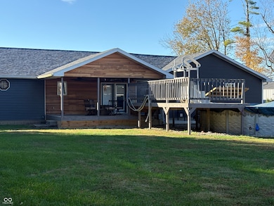 908 S Division St, Cayuga, IN 47928 - photo 5