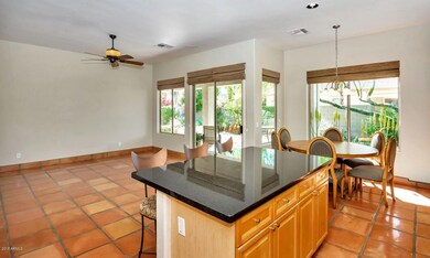 KitchenFamily Room