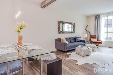 2005 Celadon Dr NE unit 120, Grand Rapids, MI 49525 - photo 2