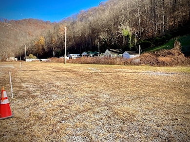 84 84 Loftis Tipple Rd - Lots 1-2-3-4, Huddy, KY 41535 - photo 3