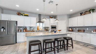 170th kitchen2