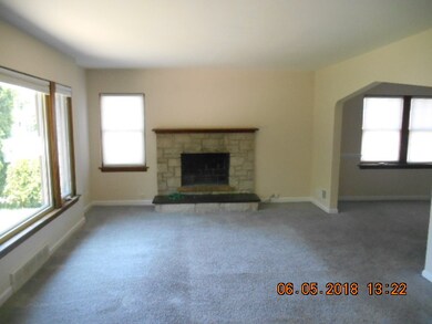 18325 Dundee Ave, Homewood, IL 60430 - photo 2
