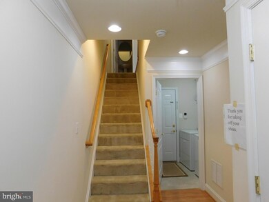 20303 Cider Barrel Dr, Germantown, MD 20876 - photo 2