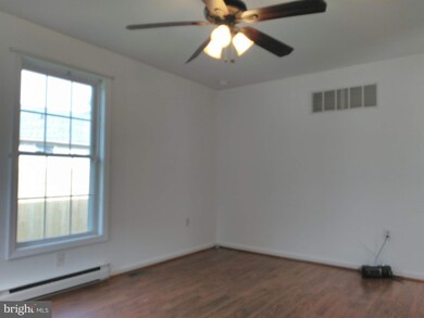 320 E High St, Clayton, NJ 08312 - photo 4