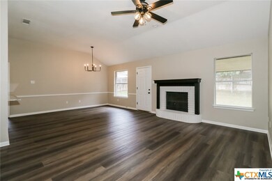 918 Kelso Dr, Copperas Cove, TX 76522 - photo 2