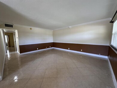433 Saxony J unit 4330, Delray Beach, FL 33446 - photo 2