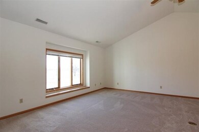 413 Waterman St, Oregon, WI 53575 - photo 7