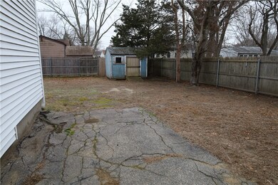 72 Deerfield Dr, Warwick, RI 02886 - photo 6