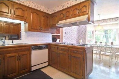 33 E Charlton Rd, Spencer, MA 01562 - photo 4