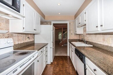 Granite counters, tile backsplash...