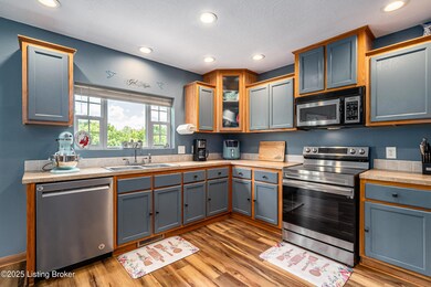 75 Baker Ct-28