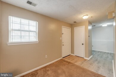 11551 Joyceton Dr unit 31-1, Upper Marlboro, MD 20774 - photo 4