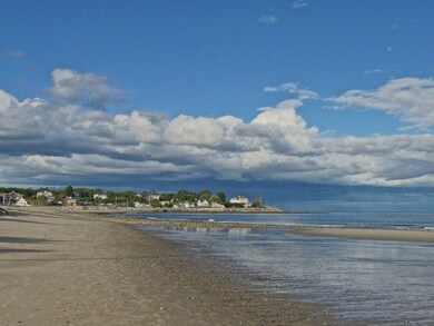 1094 Ocean Blvd, Hampton, NH 03842 - photo 5