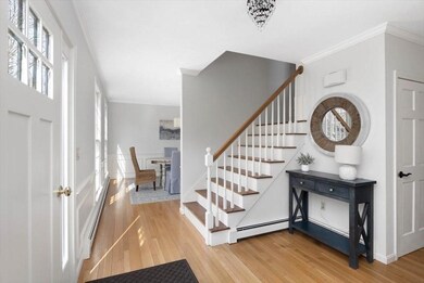 566 Main St, Hingham, MA 02043 - photo 3