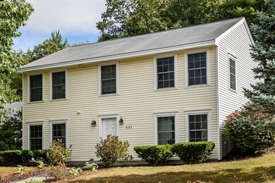 531 Auburn St Portland ME-large-003-003-