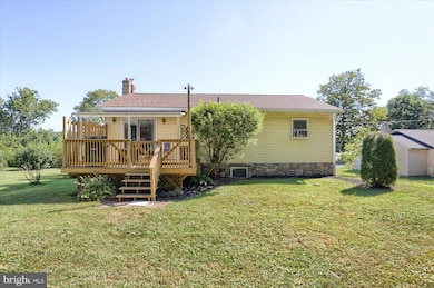 690 Front St, Enola, PA 17025 - photo 5