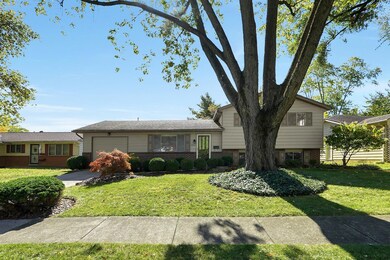 2-web-or-mls-2061-sharbot-dr