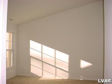 4600 Jasmine Dr, Center Valley, PA 18034 - photo 5