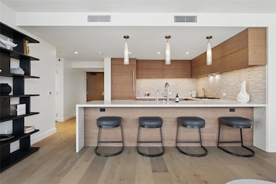 Pacific Gate unit 505, San Diego, CA 92101 - photo 5