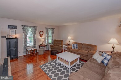 6633 Church St, Sykesville, MD 21784 - photo 4