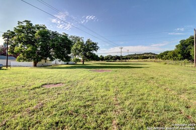 1892 W Us Highway 290, Fredericksburg, TX 78624 - photo 6
