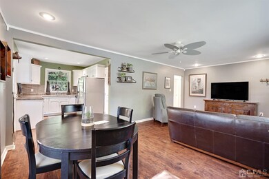 27 W Cloverdale Ave, Pine Hill, NJ 08021 - photo 7